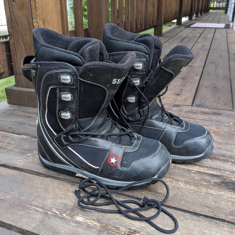 Men’s 5150 Squadron Snowboard Boots Black Lace-Up size 9.5